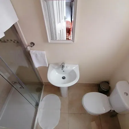 An Charraig Ban On The Wild Atlantic Way F94wt02 Panzió 3*