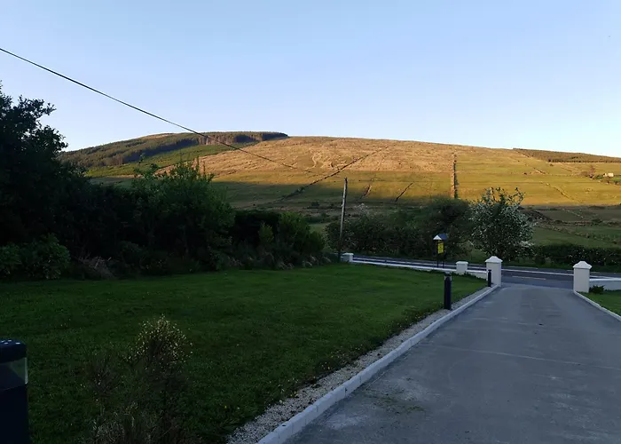 An Charraig Ban On The Wild Atlantic Way F94wt02