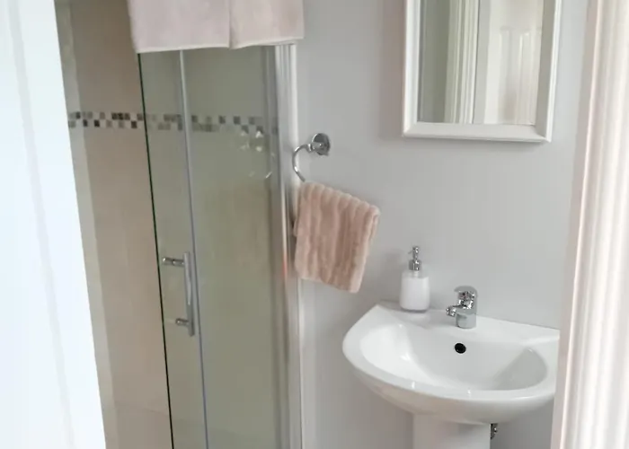 An Charraig Ban On The Wild Atlantic Way F94wt02 3* 아르다라